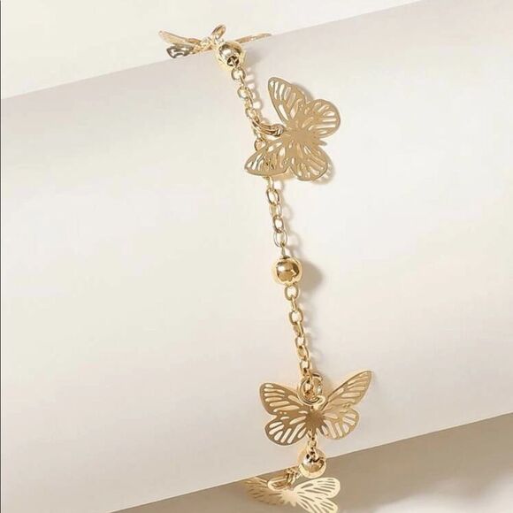 Hollowed Out Gold Butterfly Anklet - Picture 2 of 4